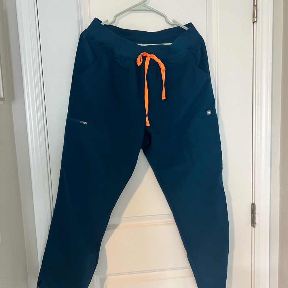 Figs Deep Reef Technical Collection Set - image 4